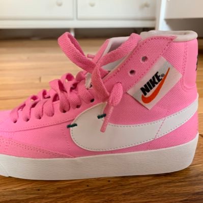 MayaBak77177744's profile picture. 