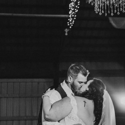 maddwingate13's profile picture. Friends, family, and Jesus. What more does a girl need?