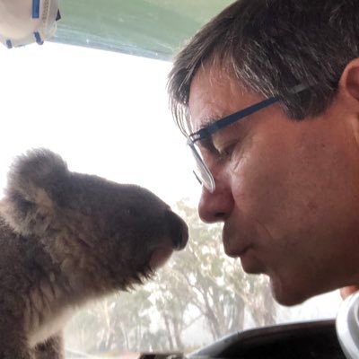 🌻 @GuardianAus economics corro.Ex-SMH/Age enviro ed. EV owner. Usual re RT; 'likes' often bookmarks. DMs open, Signal, Telegram or peter.hannam@theguardian.com