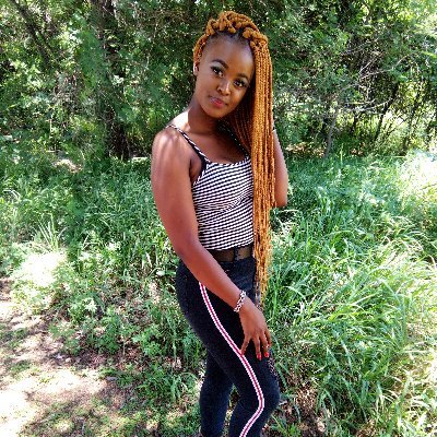 I love music without pride🙈🙉🙊
🎤Female vocalist🎤
Genre - RNB🎵
- Deep house🎷
-Afro pop🎻
Dineo Mokwele
💕music is life✌