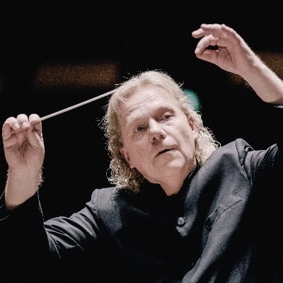 conradvanalphen's profile picture. Pretoria born Dutch/South African Conductor - Dirigent
Founder and conductor Sinfonia Rotterdam, International guest conductor