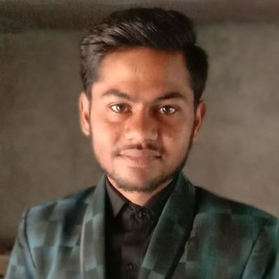 वो राहें वो मंजर फिर से बुलाते हैं मुझे
साथ गुज़ारे पल बहुत याद आते हैं मुझे
जिस को भी चाहा दिल से समझा अपना
ना जाने क्यों राह में छोड़ जाते हैं मुझे