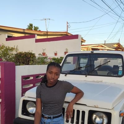 JewelnotJoule's profile picture. would 10/10 recommend