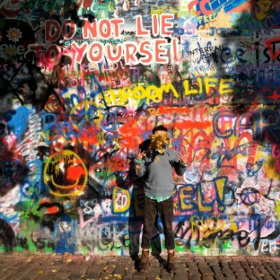 Lunajulia9's profile picture. 