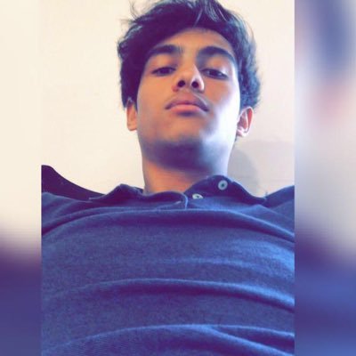 AyushDutta09's profile picture. Old Soul ➰