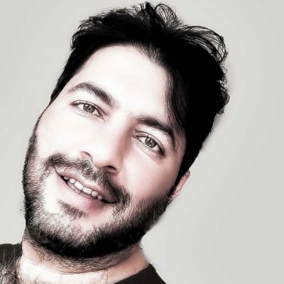 ayaran220's profile picture. در بازی هزار رنگ زندگی که هر رنگش نوید هزار افسانه میدهد.در نقطه ای بی رنگ متولد شدم و در دهه ی که رنگش به رنگ خون بود و پرچم  جنگ بر مناره آویزان در سال جفت شش