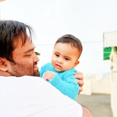 Bicky96213470's profile picture. Journalist