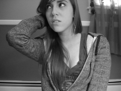 I'm Courtney, i love All Time Low
Music's what get's my through the day i don't know what I'd do without it.