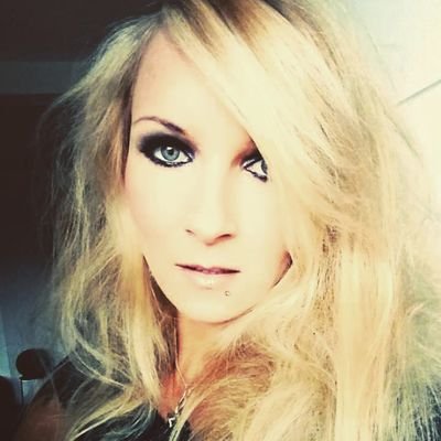 https://t.co/bmCLLkxUQO…
miss-destiny@munix-music.de
https://t.co/u87hyOZdxN