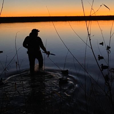 DAWG fan till I die! Avid Duck hunter #NattyChamps #GoDawgs