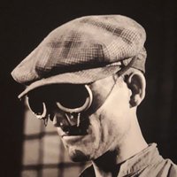 B. Lo (@glutamatik) 's Twitter Profile