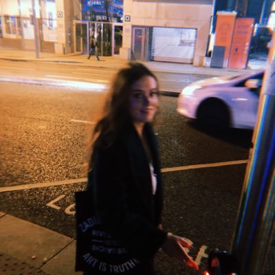 ellenhudson_'s profile picture. sure look we’re figuring it out