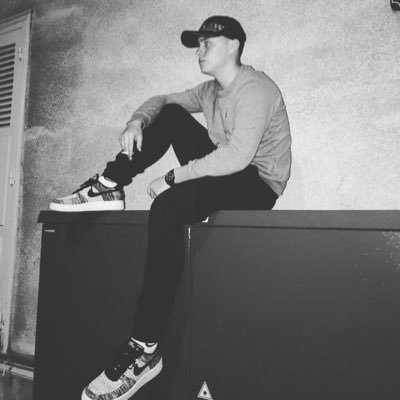 Instagram: Maxime_dcn