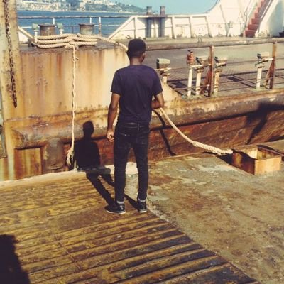 Graciodavid454's profile picture. 🇲🇿        
A HATER CAN SAY NOTHING AROUND ME