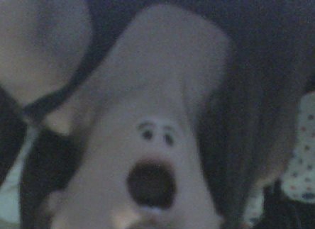 Uma guriazinha chata :D