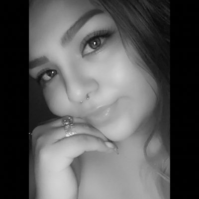 I LOVE dancing ••• SC: victoriadeltoro stangers think Im quiet, my friends think Im outgoing, my bestfriend knows that Im completely insane