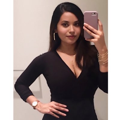 Rrumanaa's profile picture. 💻🔍📐📸 Digital, Marketing, Tech, Innovation, Design & Photography. What a great time to be alive!🌚✨🤩