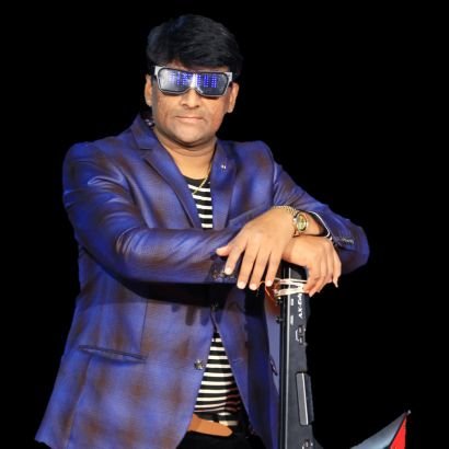 Dhamaka_Beats's profile picture. Dhamaka Beats 
Contact for #Navratri #rasgarba
Contact No-9979249992