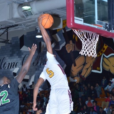 Student-Athlete 🏈🏀6’3/180| PG/SG/WR | c/o 2021 | Bethune-Bowman High School | #Mohawks | #5|(WR of the Year) (Shrine Bowl) (All-Region) (All-State)