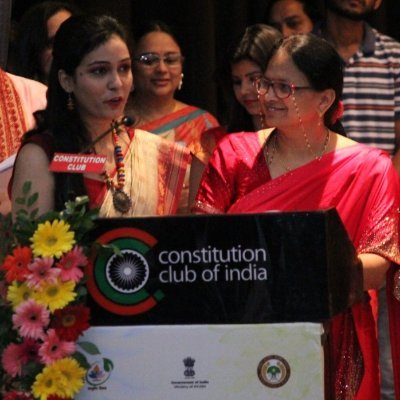 GeetikaPahuja3's profile picture. A Doctor by profession and human by nature 🤭