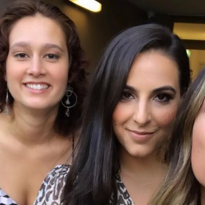 RhaniaFarah's profile picture. work & play in PR