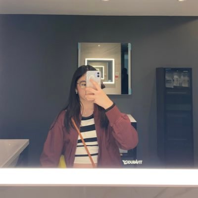 taylormadzzzz's profile picture. 