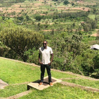 3skies_high's profile picture. Some random guy