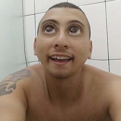 ~Pai mais babão do mundo 👶
~Paixão por codar 🤓💻
~Contrabaixista 🎸
~ADS-Fac. Sumaré 👨🎓
~Banco de Dados - Unicsul 🏗️
~Full Stack Automation 👨💻
