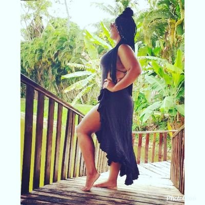 📍Aquariana♒
📍25Y 🌸
📍Jaboatão dos G. PE 🌴
Atualmente dando aulas de como não se comportar em sociedade 👽