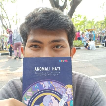 DhimazSieg79's profile picture. 