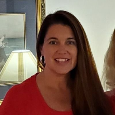 Eileen πΊπ²π·πΎπ·βΎοΈ Profile