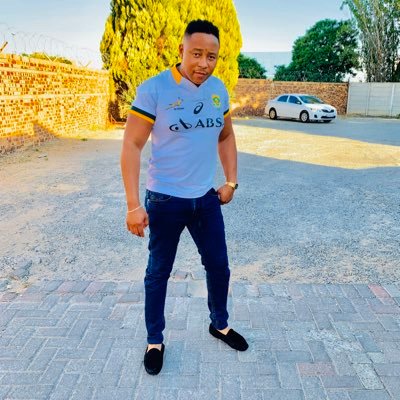 MathewMgwenya's profile picture. God forgives...