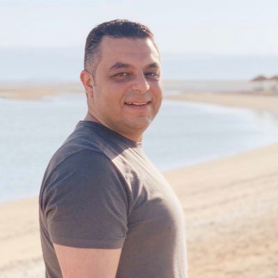 mustafa_attiya's profile picture. أنا #مصر عندي أحب وأجمل الأشياء بحبها وهي مرمية جريحة حرب... بحبها بعنف وبِرقّة وعلى استحياء... واكرهها وألعن أبوها بعشق زي الداء... #صلاح_جاهين