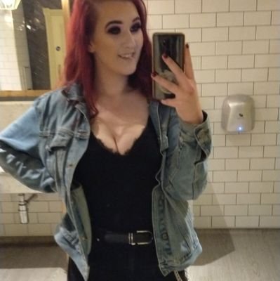 DaydreamerPhil's profile picture. Sashay Away