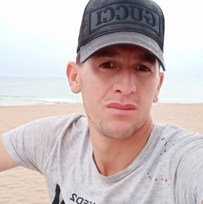 ‏ #my heart is in pain!  #my life goes down! #my life is going crazy! #but we never lose hope! #and never drop
#In the end, this is just my opinion!