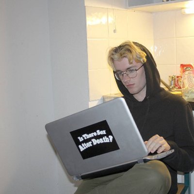 Hacking computers until they scream out the beauty they have inside
1/16 https://t.co/YqlQVIdKwr
Maker of https://t.co/9uGlVRWgpc
Video game teacher @ ICAN