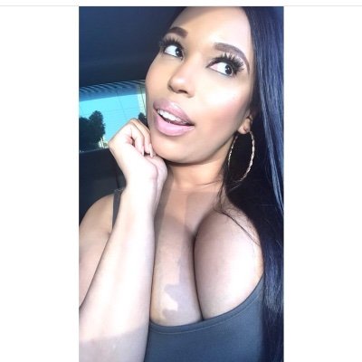 I’m just here to tweet random ish 🤣 Ig :@simplysiamonelauryn