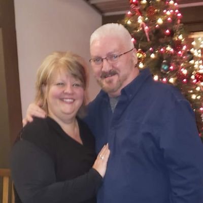 twhit2017's profile picture. 