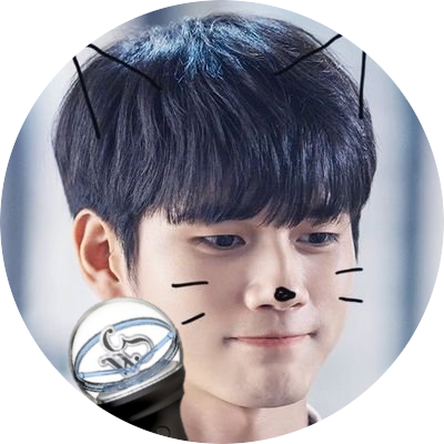 사람이 다 잘할 수는 없지...근데 옹성우는 사람이 아닌가봐🤔