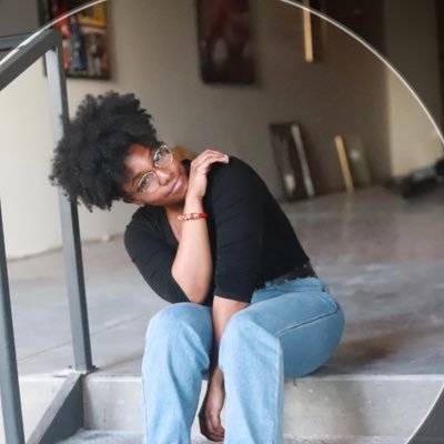 🎧@RadAlignPod. Photographer📸 Doula🤰🏾Vinyl & Journal Enthusiast. Kansas City📍 ΔΣΘ. Vibes, but the real kind.