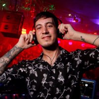J ❗️ (@juan_meex) 's Twitter Profile