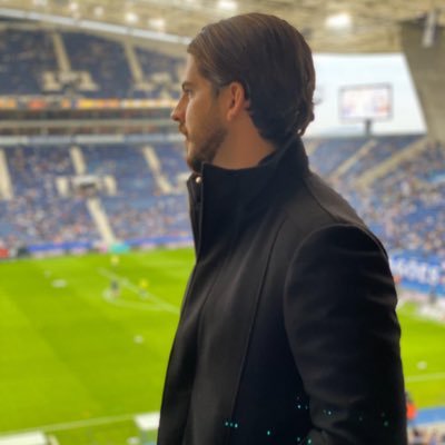 intermediario FIFA. CEO - Passion Sport Management - @passionsportm / @carlosvan7