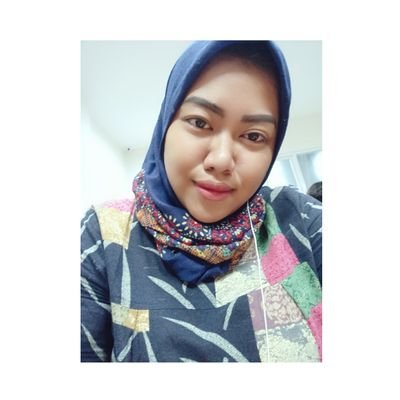 im a college of journalism at Esa Unggul University | Arkananta Sangkara Chandra Mom's