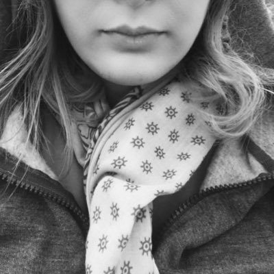 sins_silly_pen's profile picture. در همين حد بسه