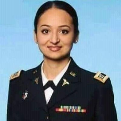 Am a young lady, dedicated in fighting for my country. God bless all soldiers 🇺🇸