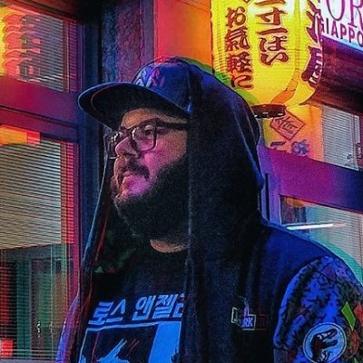 ~~~
@GameXperienceIT Content Manager & PR
~~~
#Vaporwave
#Gaming
#Japan
#SuperSmashBros