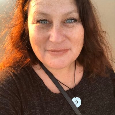 Communicator, PR pro, loves to dance, sing and travel, pet lover, good friend, good mom, feeler, extrovert & positive thinker