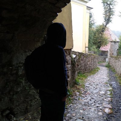 KubaMrowczynsk1's profile picture. Software Builder & US Equities Technical Trader.

Opinions, NFA