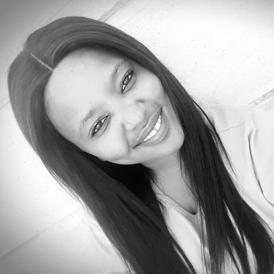 SinazoMcelu's profile picture. I'm a very shy person but once I get to know you you can get ready for some real shiit 😂