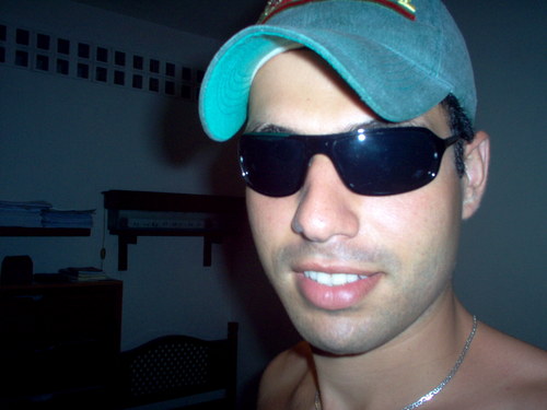 levilemos's profile picture. 